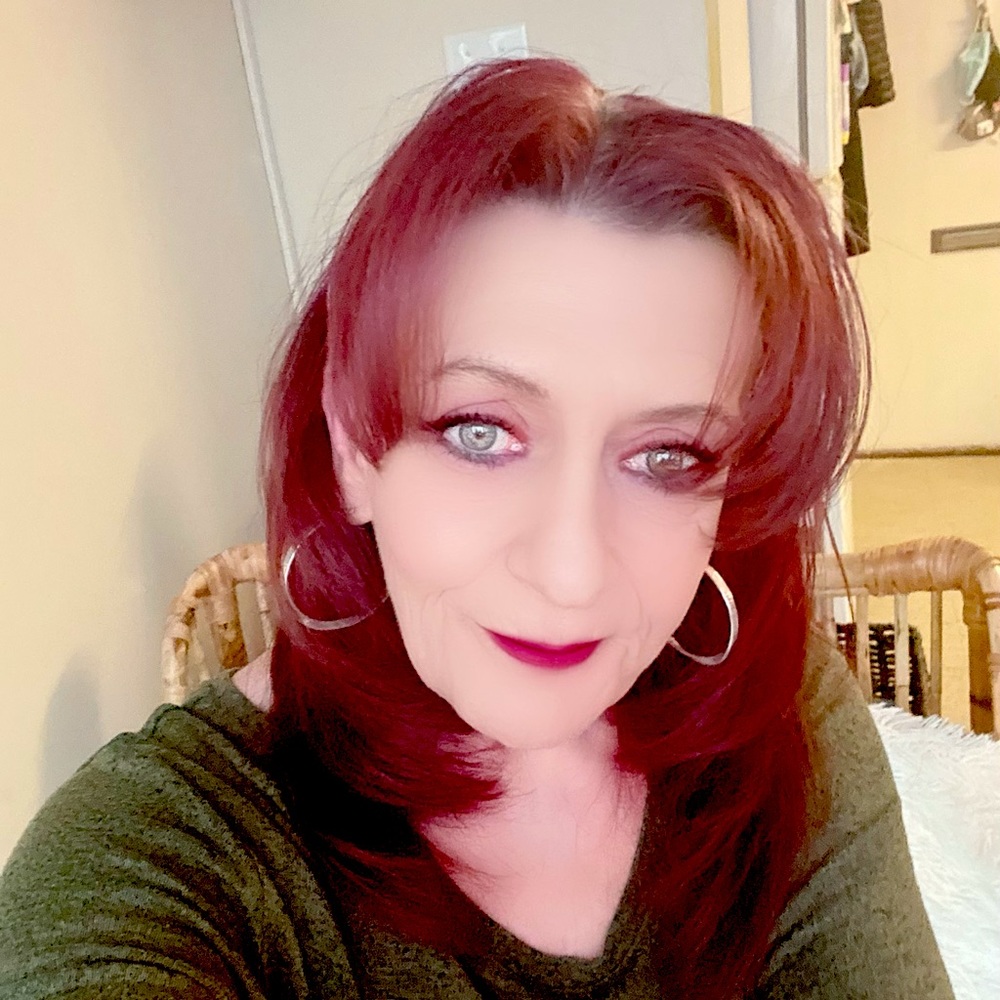 Meet your Posher, Irene